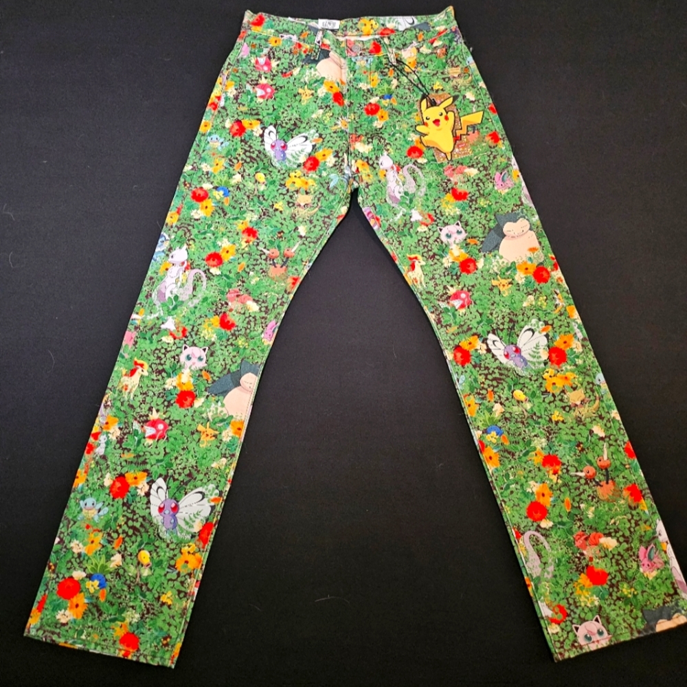 Levi’s x Pokémon Limited Edition Denim Jeans – Size 31W 32L | Pikachu & Classic
